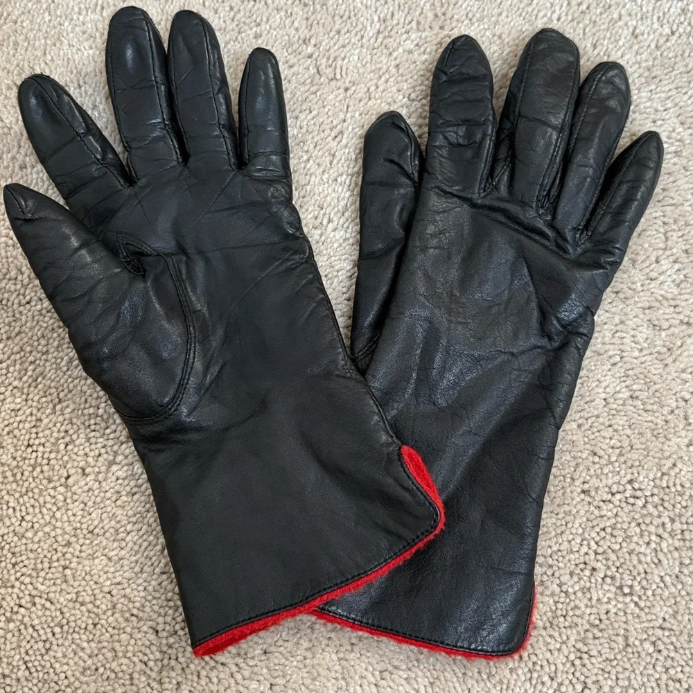 Black Leather Gloves